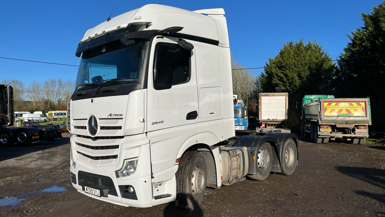 Mercedes-Benz Actros 2545 - Tracteur routier: photos 2 Mercedes-Benz Actros 2545 - Tracteur routier: photos 2