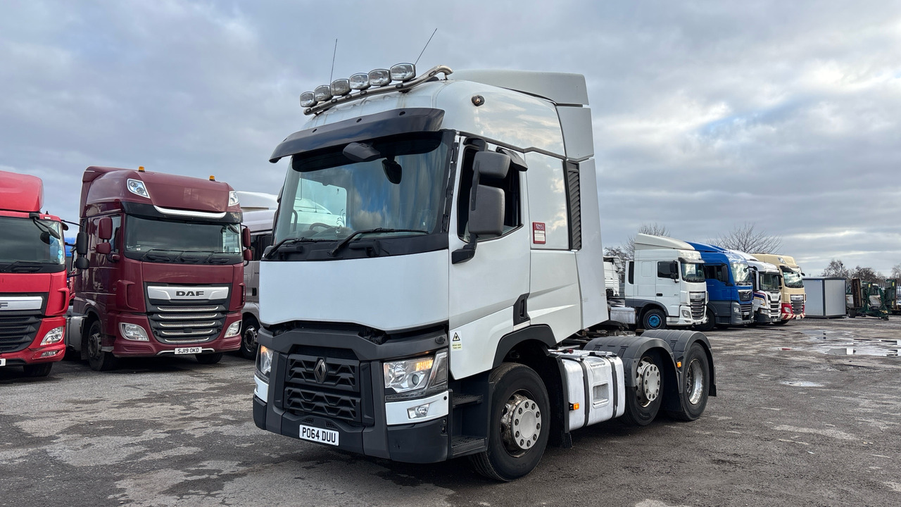 RENAULT T 460 - Tracteur routier: photos 2 RENAULT T 460 - Tracteur routier: photos 2