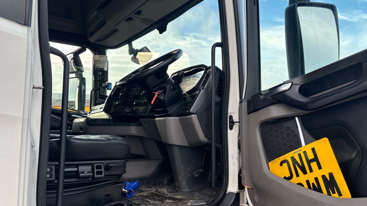 SCANIA R 450 - Tracteur routier: photos 5 SCANIA R 450 - Tracteur routier: photos 5