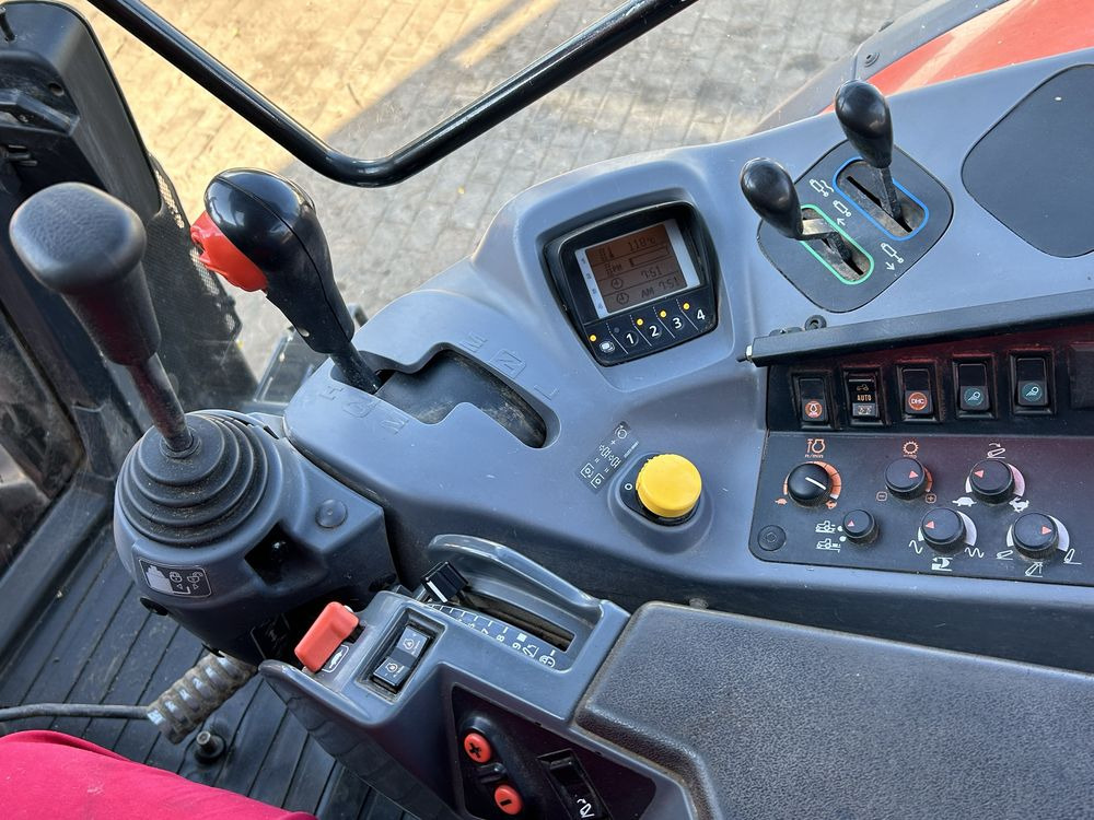 Kubota 105gx z turem 2021 stan super - Tracteur agricole: photos 4 Kubota 105gx z turem 2021 stan super - Tracteur agricole: photos 4