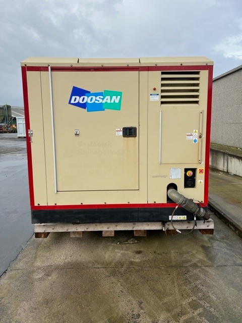 Doosan 25/280 XHP1000WCAT-T4 - Compresseur d'air: photos 2 Doosan 25/280 XHP1000WCAT-T4 - Compresseur d'air: photos 2