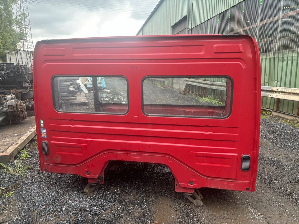 Atego 4 EU6 Kabine BLUETEC 6 - Cabine pour Camion: photos 5 Atego 4 EU6 Kabine BLUETEC 6 - Cabine pour Camion: photos 5