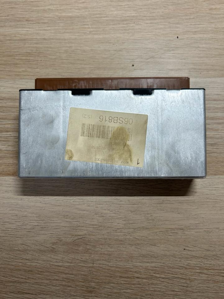 MAN KSM Continental Steuergerät 81.25816.7007 - Bloc de gestion pour Camion: photos 4 MAN KSM Continental Steuergerät 81.25816.7007 - Bloc de gestion pour Camion: photos 4