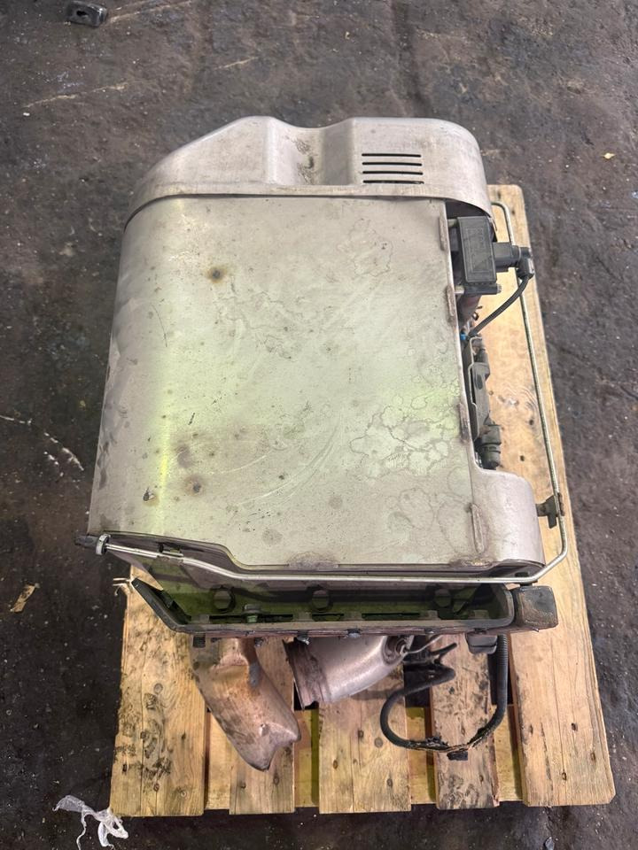 MAN TGL EU6 Auspuff Katalysator 81.15101-0490 - Catalyseur pour Camion: photos 3 MAN TGL EU6 Auspuff Katalysator 81.15101-0490 - Catalyseur pour Camion: photos 3