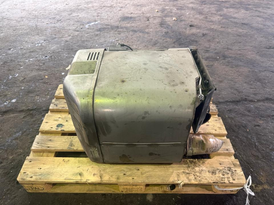 MAN TGL EU6 Auspuff Katalysator 81.15101-0490 - Catalyseur pour Camion: photos 4 MAN TGL EU6 Auspuff Katalysator 81.15101-0490 - Catalyseur pour Camion: photos 4