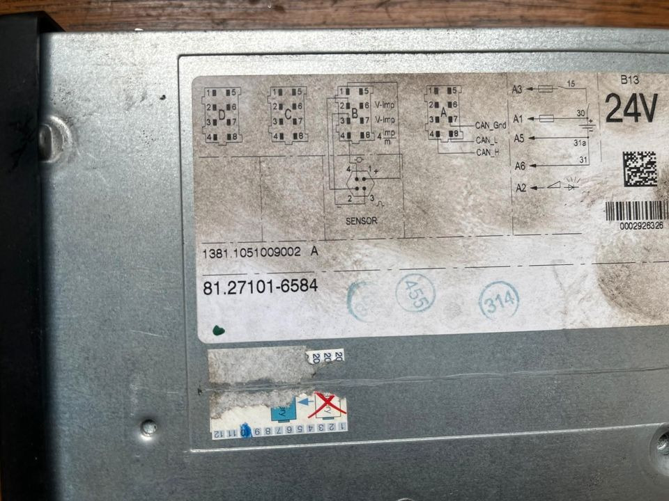 MAN TGX Tachograph 81.27101-6584 - Chronotachygraphe pour Camion: photos 2 MAN TGX Tachograph 81.27101-6584 - Chronotachygraphe pour Camion: photos 2