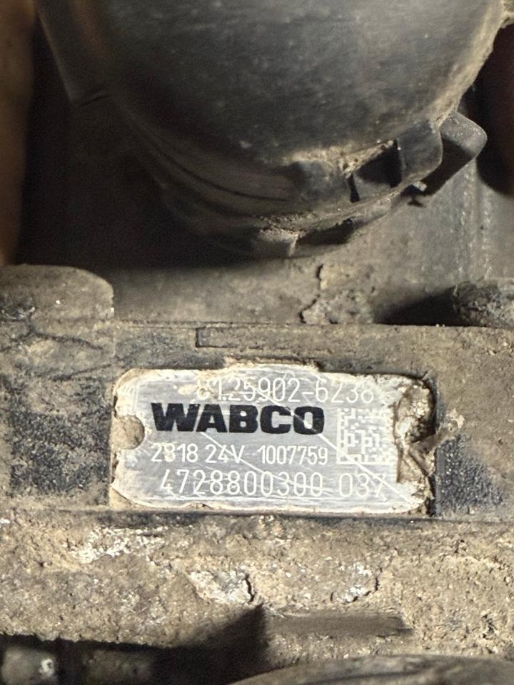 MAN WABCO VENTIL 4728800300 81.25902-6238 - Valve pour Camion: photos 5 MAN WABCO VENTIL 4728800300 81.25902-6238 - Valve pour Camion: photos 5