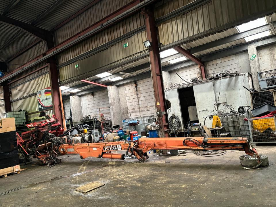 MKG HLK 330 a2VG Kran - Grue auxiliaire pour Camion: photos 1 MKG HLK 330 a2VG Kran - Grue auxiliaire pour Camion: photos 1