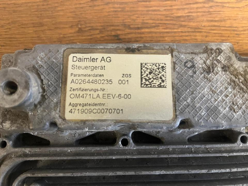 Mercedes Actros MP4 EU5 Motorsteuergerät OM471LA.EEV-6-00 - Bloc de gestion pour Camion: photos 2 Mercedes Actros MP4 EU5 Motorsteuergerät OM471LA.EEV-6-00 - Bloc de gestion pour Camion: photos 2