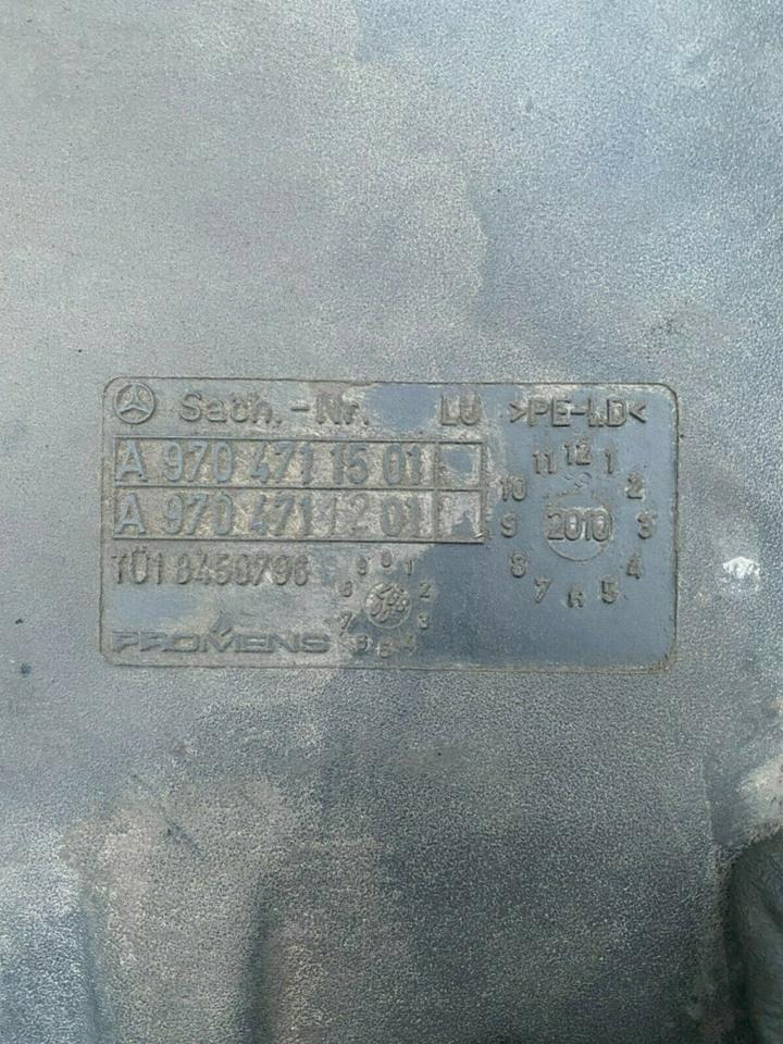 Mercedes Atego Tank Tankbehälter A 9704711501, A9704711201 - Réservoir de carburant pour Camion: photos 4 Mercedes Atego Tank Tankbehälter A 9704711501, A9704711201 - Réservoir de carburant pour Camion: photos 4