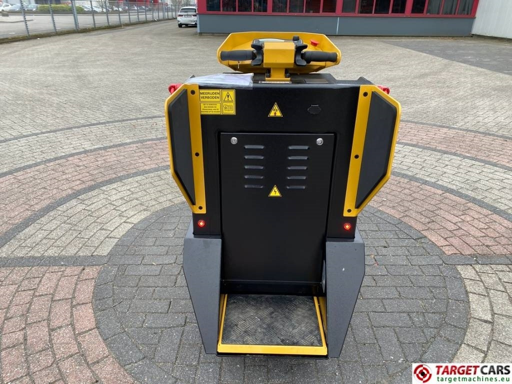 Conmeq AS15 Mini Skid Steer Loader 4x4 Electric - Chargeuse sur pneus: photos 4 Conmeq AS15 Mini Skid Steer Loader 4x4 Electric - Chargeuse sur pneus: photos 4