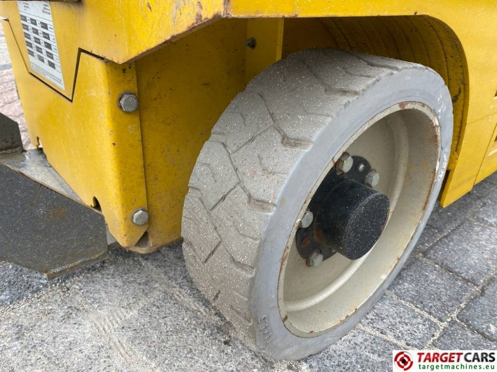 Nacelle ciseaux GMG 2632-ED Electric Scissor 2632ED Work Lift 983cm: photos 22