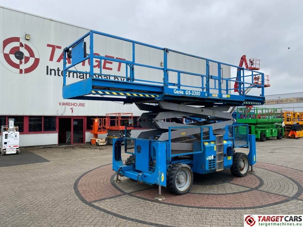 Nacelle ciseaux Genie GS-3390RT Diesel 4x4 Scissor Work Lift 1206cm: photos 35