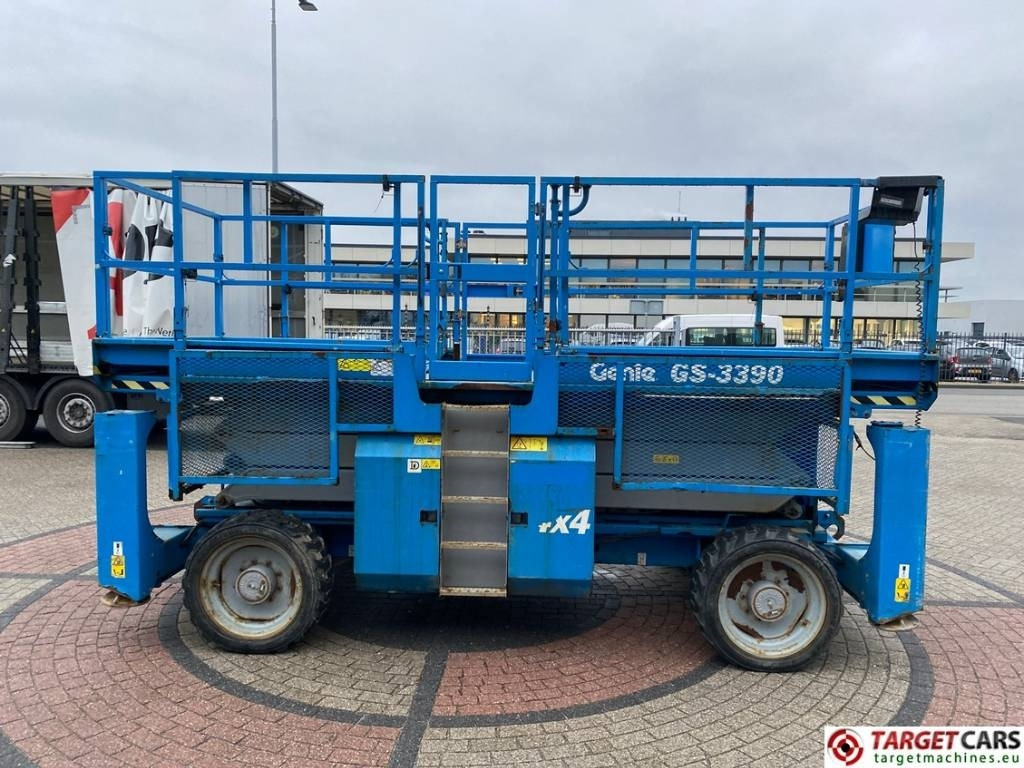 Nacelle ciseaux Genie GS-3390RT Diesel 4x4 Scissor Work Lift 1206cm: photos 38