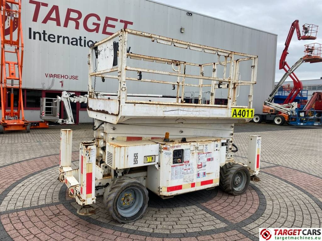 Genie GS-4069RT Diesel 4x4 Scissor Work Lift 1412cm NOCE - Nacelle ciseaux: photos 1 Genie GS-4069RT Diesel 4x4 Scissor Work Lift 1412cm NOCE - Nacelle ciseaux: photos 1