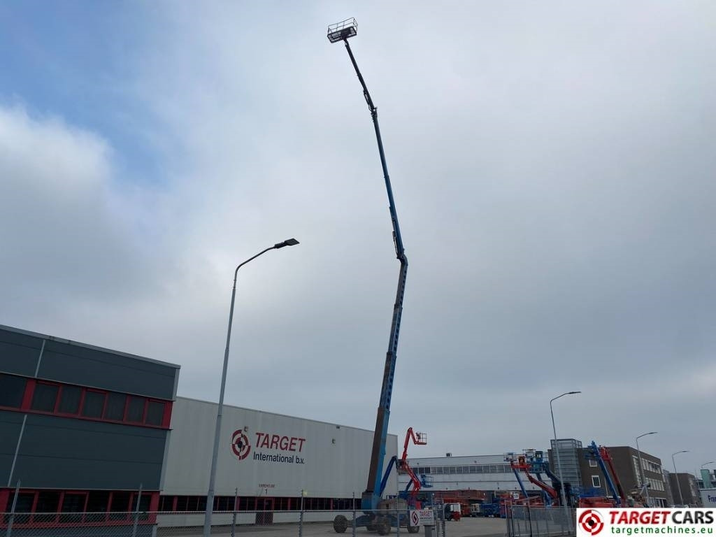 Genie Z-135/70 Articulated 4x4x4 Diesel Boom Lift 4315cm - Nacelle articulée: photos 5 Genie Z-135/70 Articulated 4x4x4 Diesel Boom Lift 4315cm - Nacelle articulée: photos 5