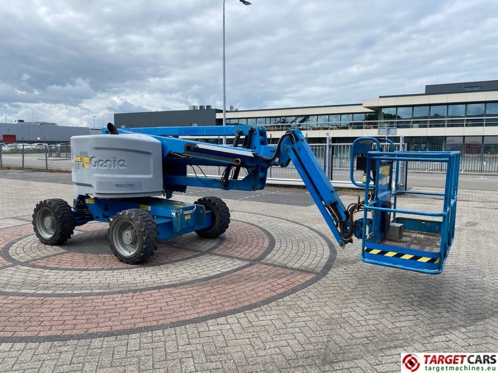 Genie Z-45/25J Diesel 4x4 Articulated Boom Work Lift 16M - Nacelle articulée: photos 2 Genie Z-45/25J Diesel 4x4 Articulated Boom Work Lift 16M - Nacelle articulée: photos 2