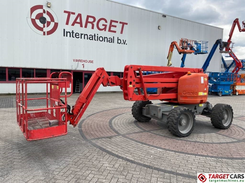Genie Z-45/25J RT Articulated 4x4 Diesel Boom Lift 15.8M - Nacelle articulée: photos 1 Genie Z-45/25J RT Articulated 4x4 Diesel Boom Lift 15.8M - Nacelle articulée: photos 1