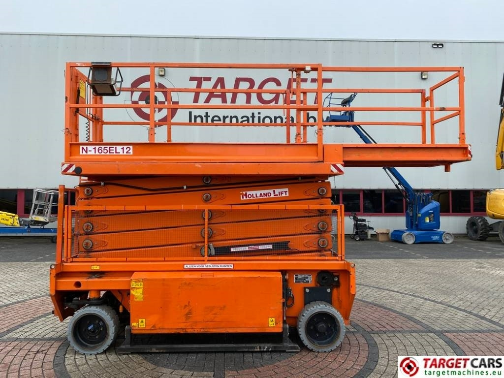 Holland Lift CombiStar N165EL12 Electric Scissor WorkLift 18.5M - Nacelle ciseaux: photos 5 Holland Lift CombiStar N165EL12 Electric Scissor WorkLift 18.5M - Nacelle ciseaux: photos 5