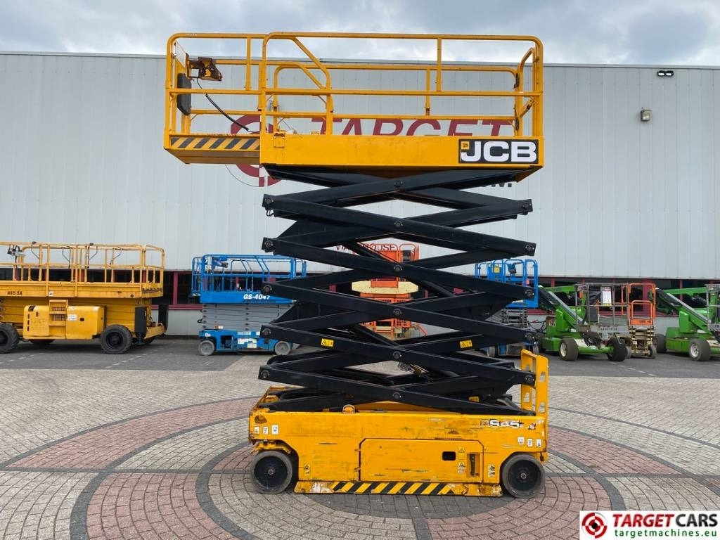 JCB S4550E Electric Scissor Work Lift 1580cm - Nacelle ciseaux: photos 5 JCB S4550E Electric Scissor Work Lift 1580cm - Nacelle ciseaux: photos 5