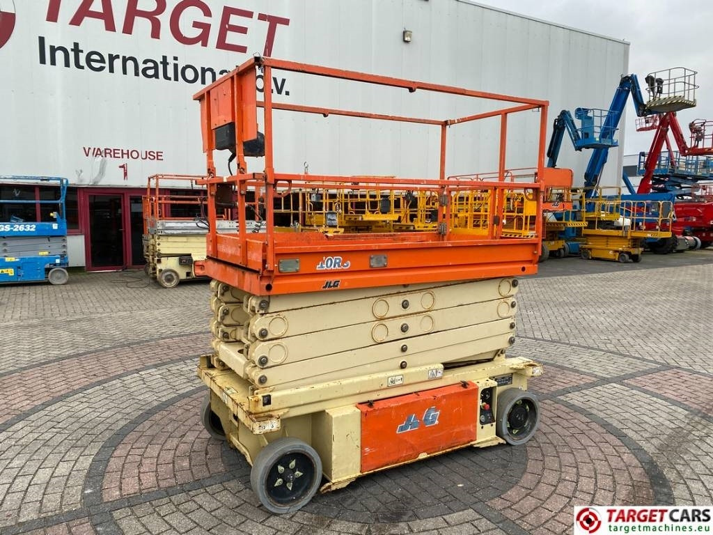 JLG 10RS Electric Scissor Work Lift 1175cm - Nacelle ciseaux: photos 1 JLG 10RS Electric Scissor Work Lift 1175cm - Nacelle ciseaux: photos 1