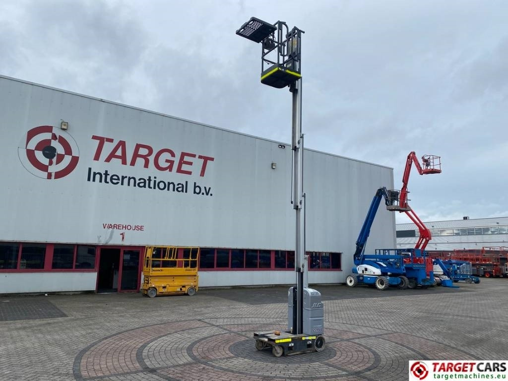 Nacelle à mât vertical JLG 20MVL Electric Vertical Mast Work Lift 794cm: photos 6