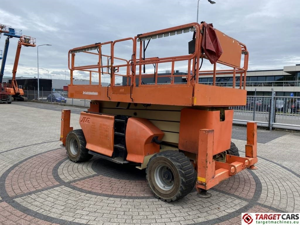 JLG 4394RT Diesel 4x4 Scissor Work Lift 1511cm - Nacelle ciseaux: photos 2 JLG 4394RT Diesel 4x4 Scissor Work Lift 1511cm - Nacelle ciseaux: photos 2