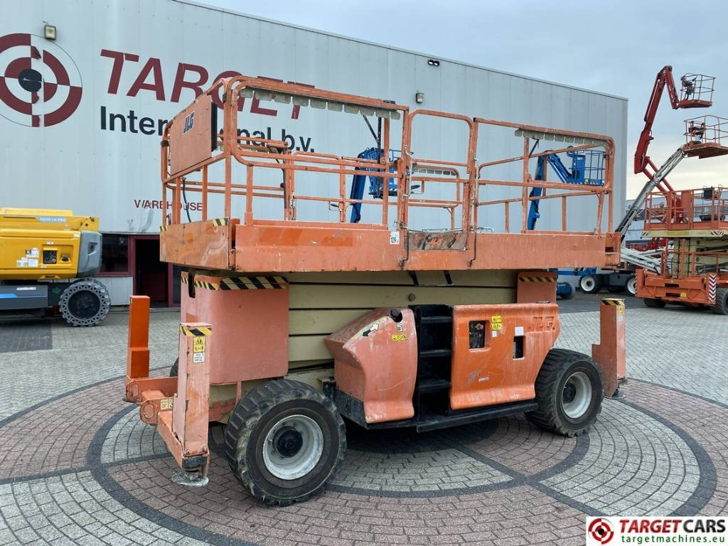 JLG 4394RT Diesel 4x4 Scissor Work Lift 1511cm - Nacelle ciseaux: photos 1 JLG 4394RT Diesel 4x4 Scissor Work Lift 1511cm - Nacelle ciseaux: photos 1