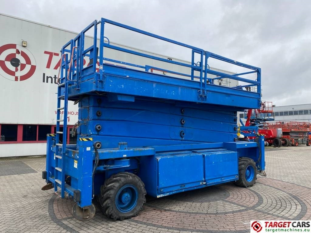JLG Liftlux 260-25 Diesel 4x4 Scissor Work Lift 2800cm - Nacelle ciseaux: photos 1 JLG Liftlux 260-25 Diesel 4x4 Scissor Work Lift 2800cm - Nacelle ciseaux: photos 1
