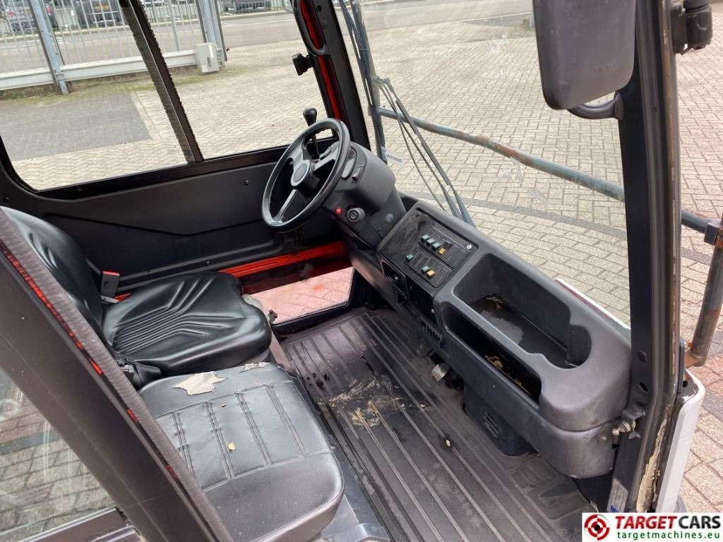 Crédit-bail de Linde P250 Tow Tug Truck Tractor Electric 80V Max 25T  Linde P250 Tow Tug Truck Tractor Electric 80V Max 25T: photos 11