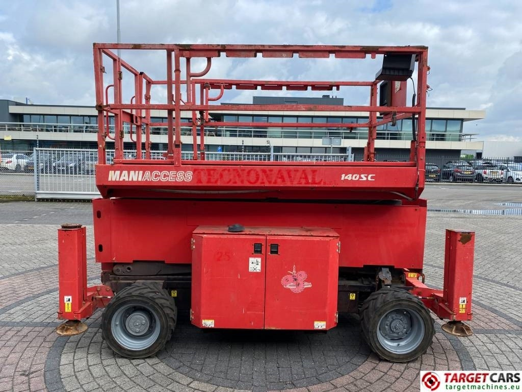Nacelle ciseaux Manitou 140SC Diesel 4x4 Scissor Work Lift 1412cm: photos 32 Nacelle ciseaux Manitou 140SC Diesel 4x4 Scissor Work Lift 1412cm: photos 32