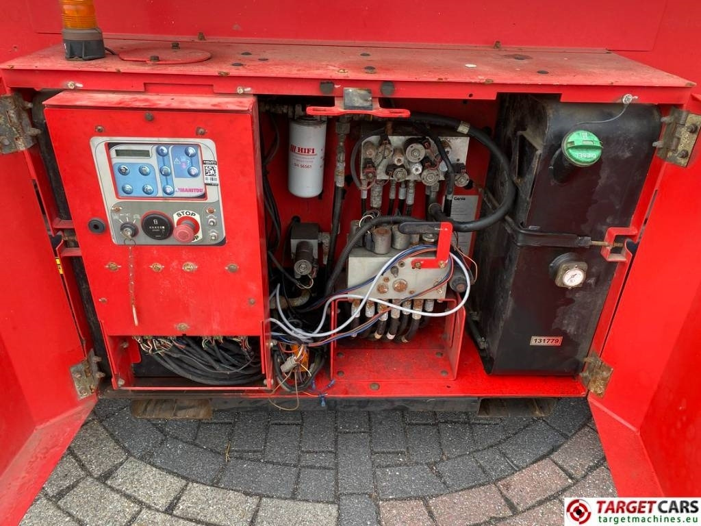 Nacelle ciseaux Manitou 140SC Diesel 4x4 Scissor Work Lift 1412cm: photos 11 Nacelle ciseaux Manitou 140SC Diesel 4x4 Scissor Work Lift 1412cm: photos 11