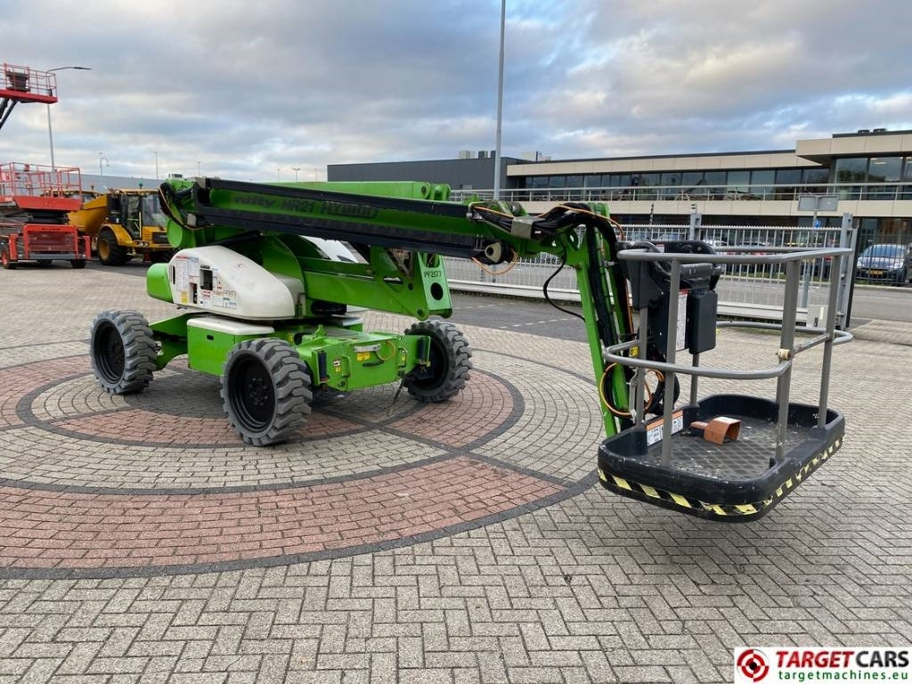 Niftylift HR21 HyBrid 4x4 Articulated Boom Work Lift 2080cm - Nacelle articulée: photos 2 Niftylift HR21 HyBrid 4x4 Articulated Boom Work Lift 2080cm - Nacelle articulée: photos 2