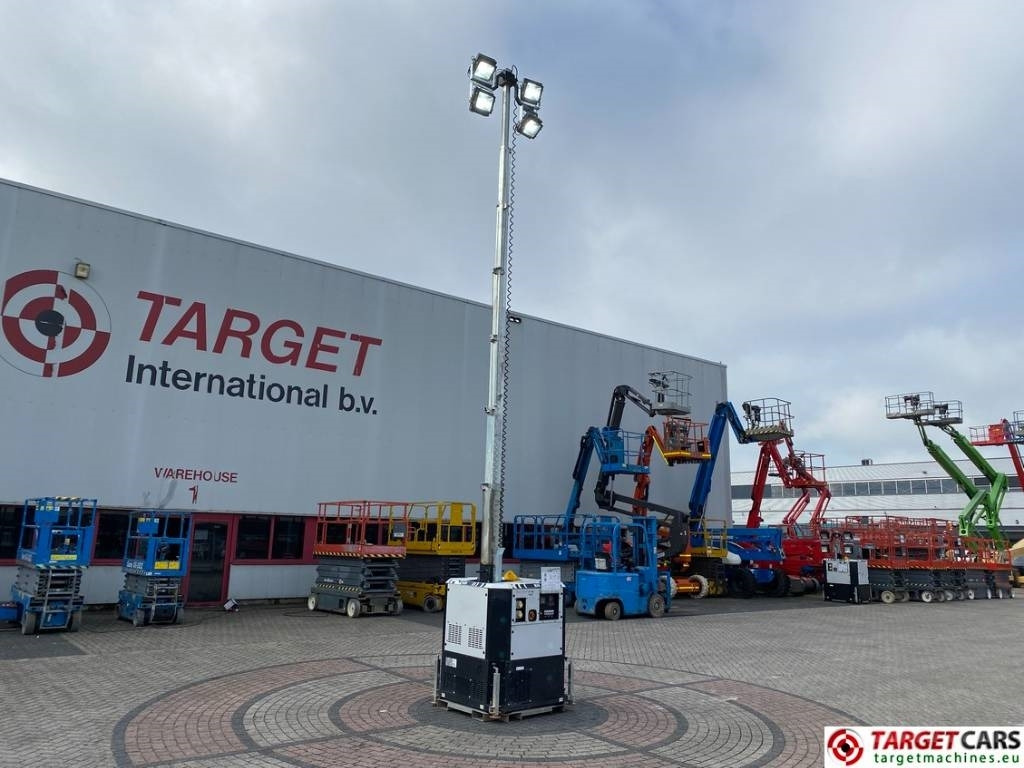 Mat d'éclairage SMC SL80 Tower Light SL80K 4x300W Led: photos 6