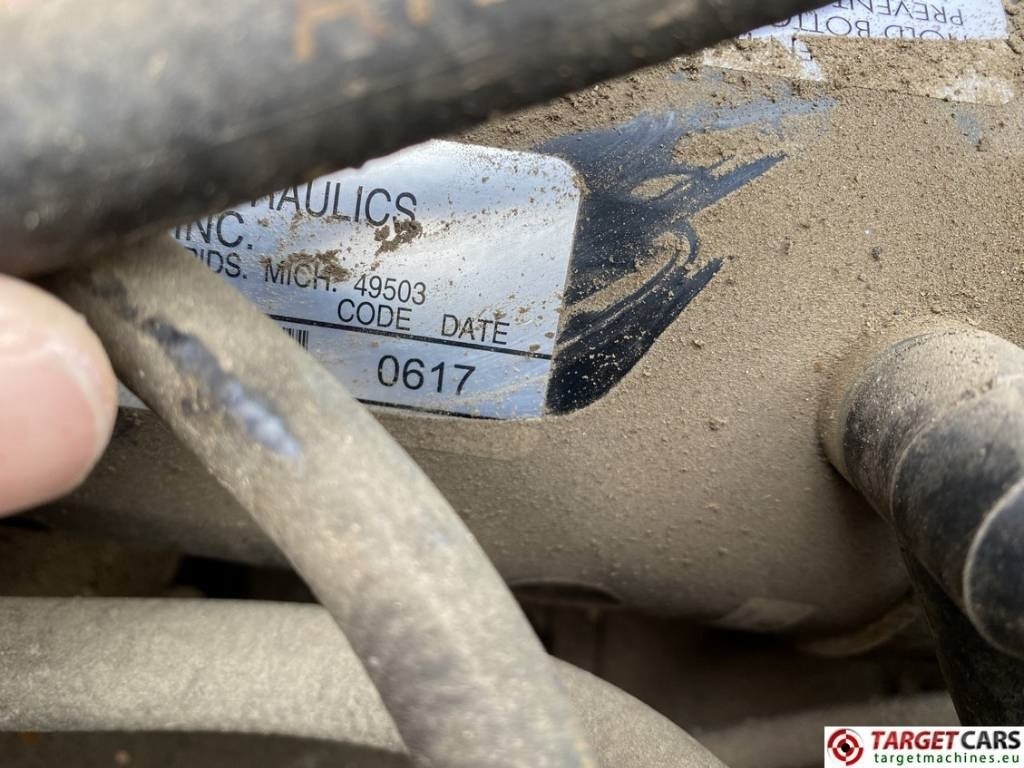 Nacelle ciseaux SkyJack SJIII-3226 Electric 3226 Scissor Work Lift 990cm: photos 14 Nacelle ciseaux SkyJack SJIII-3226 Electric 3226 Scissor Work Lift 990cm: photos 14