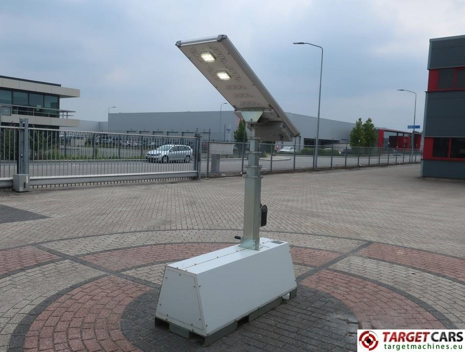 Trime X-Polar Solar Panel 50W Led Tower Light - Mat d'éclairage: photos 3 Trime X-Polar Solar Panel 50W Led Tower Light - Mat d'éclairage: photos 3