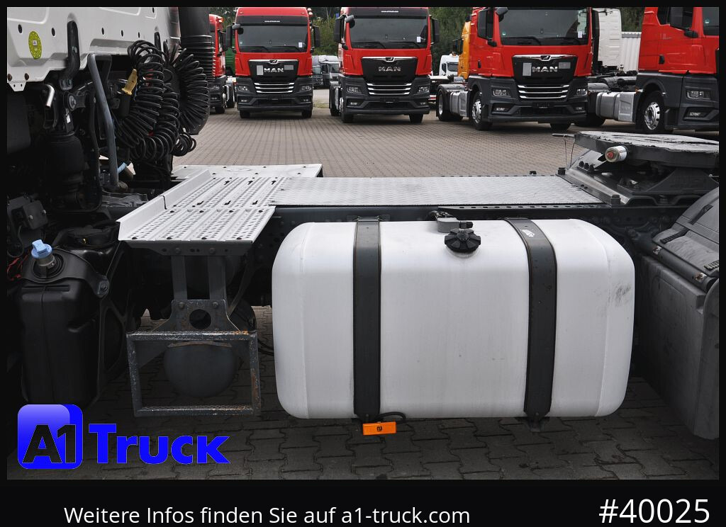 MERCEDES-BENZ Actros 1843, ADR, Standard SZM, Retarder, - Autre matériel: photos 2 MERCEDES-BENZ Actros 1843, ADR, Standard SZM, Retarder, - Autre matériel: photos 2