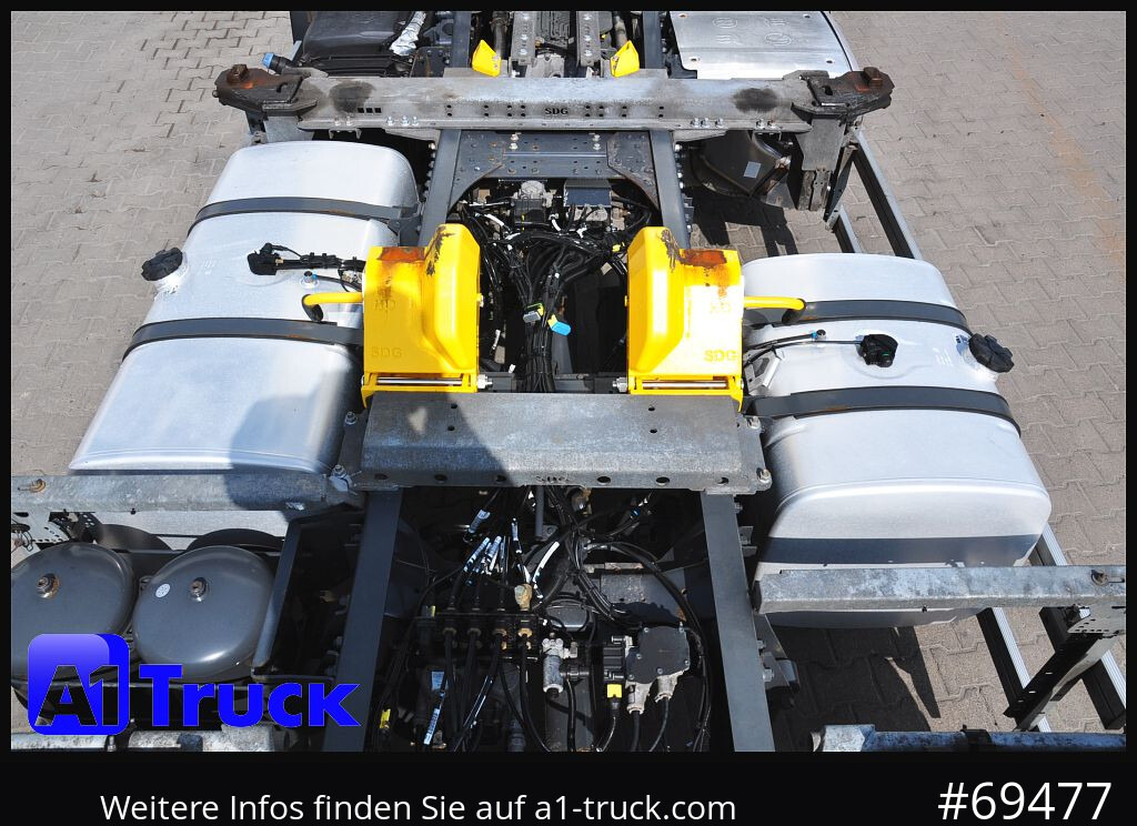 DAF XF 480 Intarder, Multiwechsler 2x AHK, TÜV 10-2026 - Châssis cabine: photos 3 DAF XF 480 Intarder, Multiwechsler 2x AHK, TÜV 10-2026 - Châssis cabine: photos 3