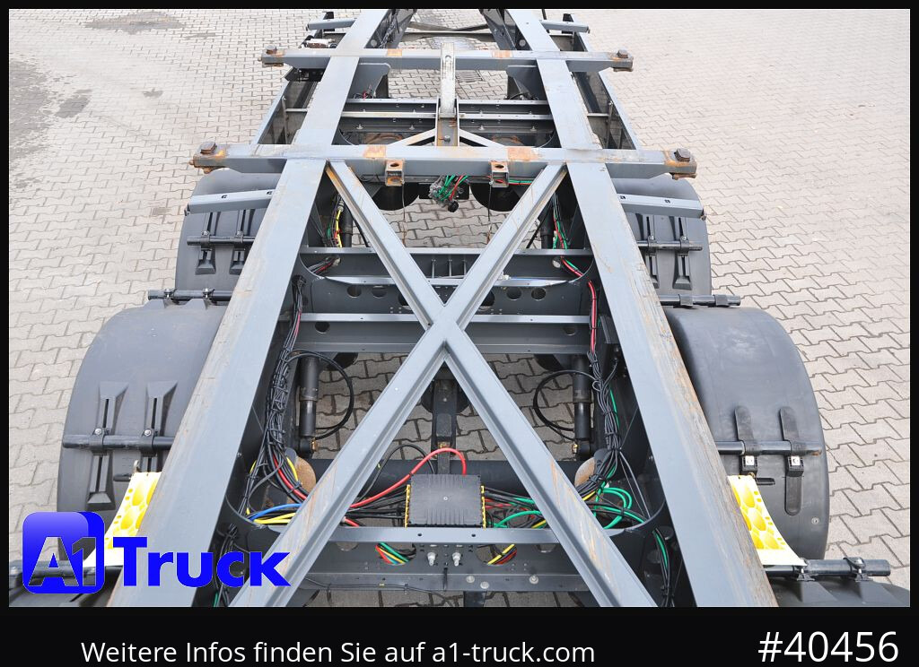 KRONE Container Chassi lang, 2 x 7,45 Wechselbrücken, wenig genutzt.. - Semi-remorque porte-conteneur/ Caisse mobile: photos 5 KRONE Container Chassi lang, 2 x 7,45 Wechselbrücken, wenig genutzt.. - Semi-remorque porte-conteneur/ Caisse mobile: photos 5