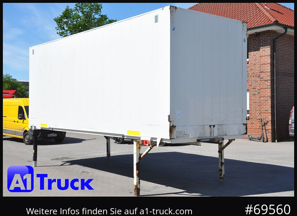 KRONE WB BDF 7,45 Koffer, 2750mm innen, 20 x vorhanden - Carrosserie fourgon: photos 1 KRONE WB BDF 7,45 Koffer, 2750mm innen, 20 x vorhanden - Carrosserie fourgon: photos 1