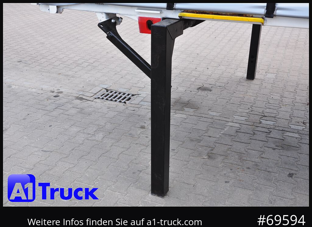 KRONE Wechselbrücke 7,82 , neue Plane, 2650mm innen - Carrosserie bâchee: photos 2 KRONE Wechselbrücke 7,82 , neue Plane, 2650mm innen - Carrosserie bâchee: photos 2