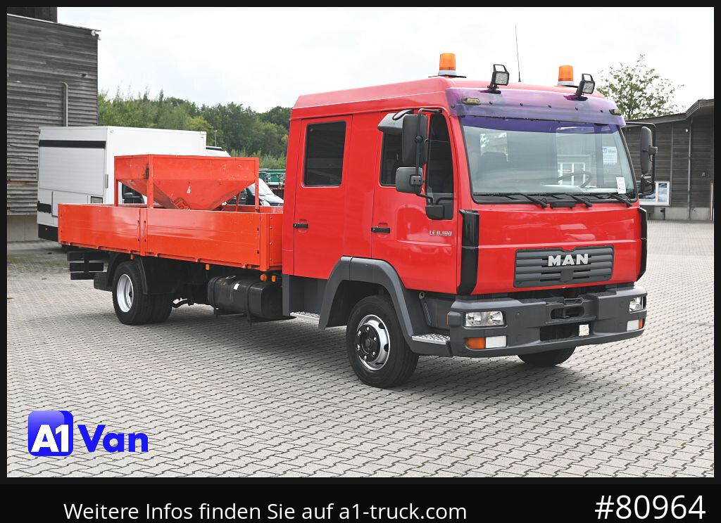 MAN MAN LE 8.180 Pritsche Doka, Automatik, AHK, 6-Sitzer - Utilitaire plateau, Utilitaire double cabine: photos 1 MAN MAN LE 8.180 Pritsche Doka, Automatik, AHK, 6-Sitzer - Utilitaire plateau, Utilitaire double cabine: photos 1