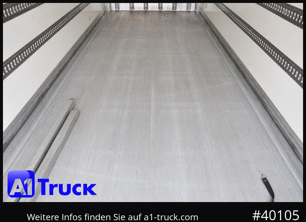 MAN TGS 26.360, Carrier 950 Rolltor LBW, Lift - Camion frigorifique: photos 3 MAN TGS 26.360, Carrier 950 Rolltor LBW, Lift - Camion frigorifique: photos 3