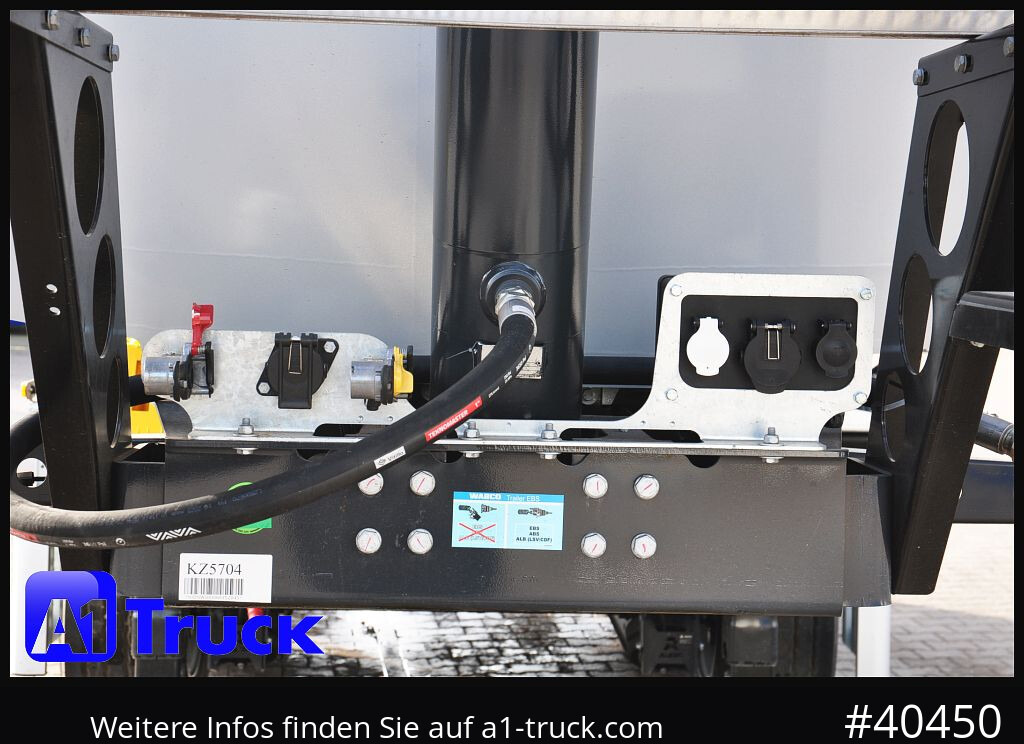 WIELTON Wielton 26m³ Strong Master Stahl - Semi-remorque benne: photos 3 WIELTON Wielton 26m³ Strong Master Stahl - Semi-remorque benne: photos 3