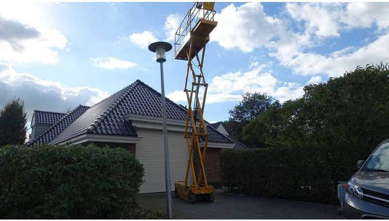 Haulotte Compact 8CU schaarhoogwerker - Nacelle ciseaux: photos 1 Haulotte Compact 8CU schaarhoogwerker - Nacelle ciseaux: photos 1