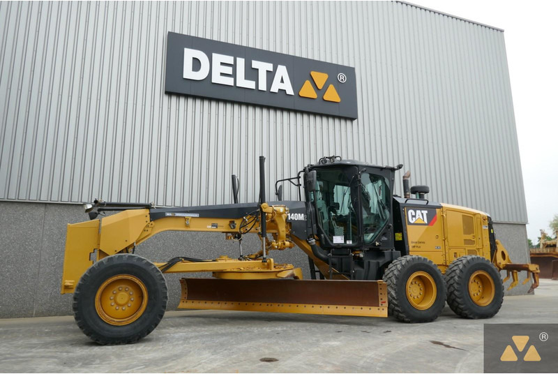 Caterpillar 140M2 - Niveleuse: photos 4 Caterpillar 140M2 - Niveleuse: photos 4