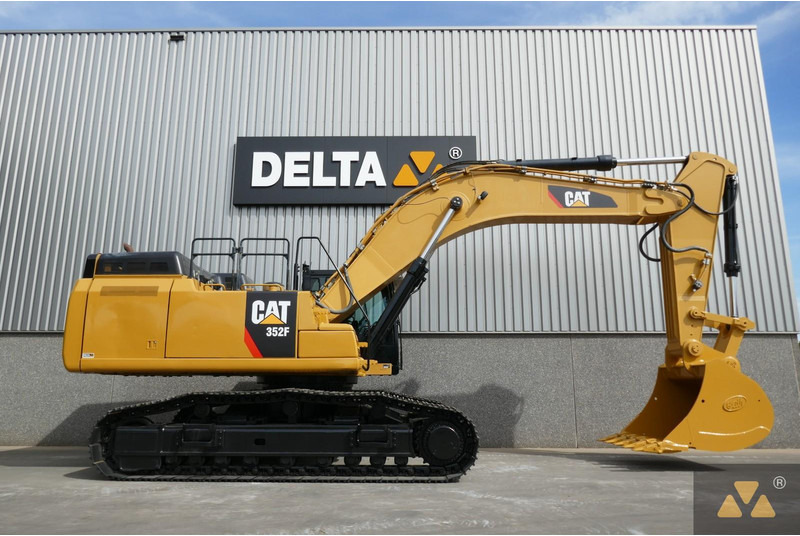 Caterpillar 352F - Pelle sur chenille: photos 2 Caterpillar 352F - Pelle sur chenille: photos 2