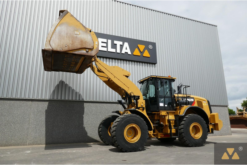 Caterpillar 962M - Chargeuse sur pneus: photos 3 Caterpillar 962M - Chargeuse sur pneus: photos 3