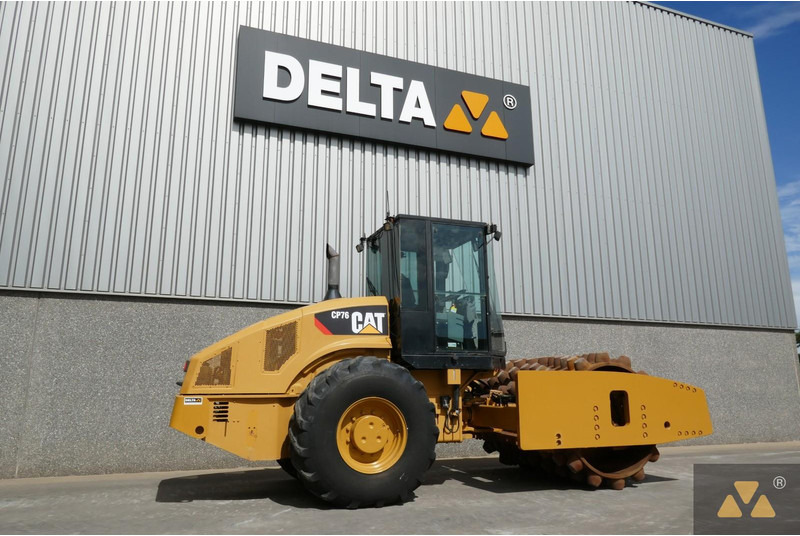 Caterpillar CP76 - Compacteur: photos 5 Caterpillar CP76 - Compacteur: photos 5