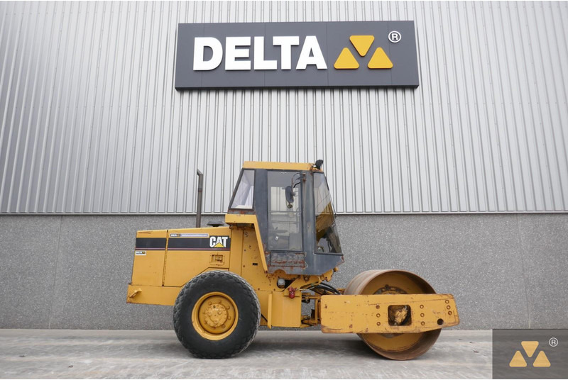 Caterpillar CS433C - Compacteur: photos 2 Caterpillar CS433C - Compacteur: photos 2